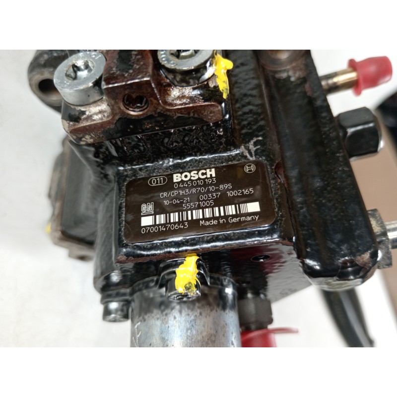 Recambio de bomba inyeccion para opel insignia sports tourer 2.0 16v cdti referencia OEM IAM 55571005  0445010193