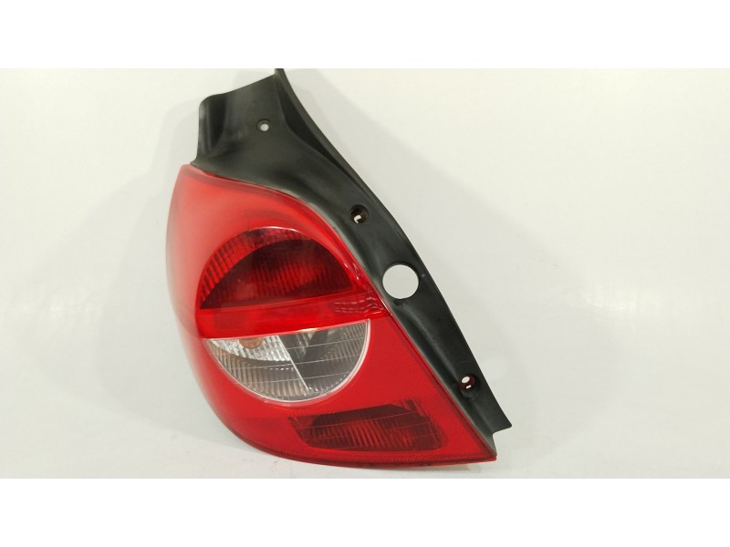 Recambio de piloto trasero izquierdo para renault clio iii exception referencia OEM IAM 8200459962  