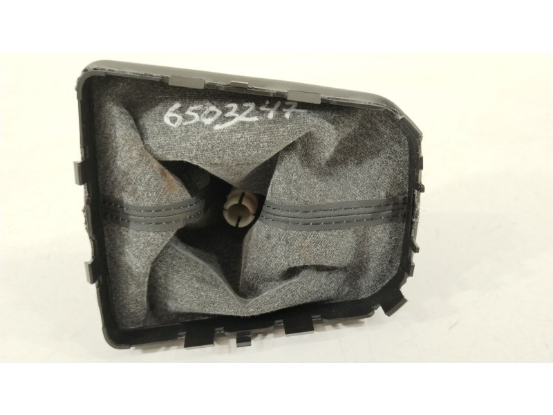 Recambio de pomo palanca cambio para seat ibiza v (kj1, kjg) 1.0 tsi referencia OEM IAM 6F0711113T  