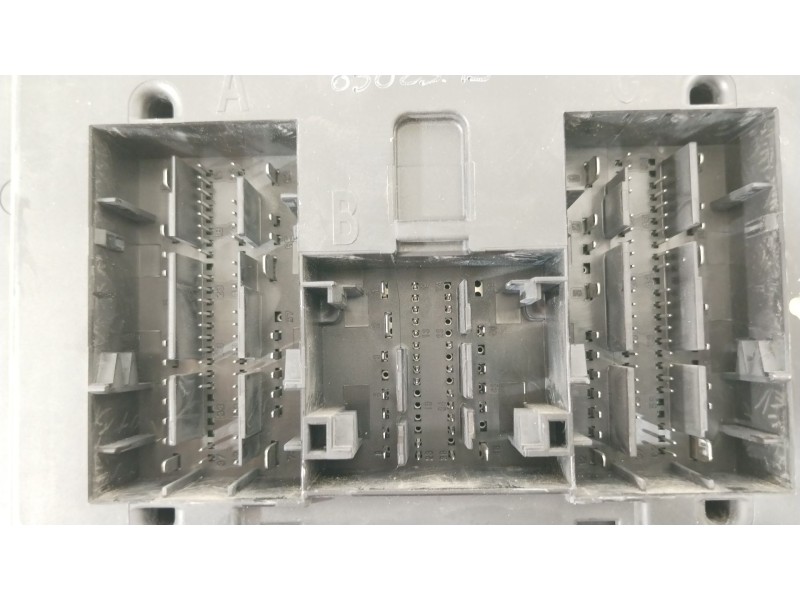 Recambio de modulo electronico para seat ibiza v (kj1, kjg) 1.0 tsi referencia OEM IAM 2Q0937089E  