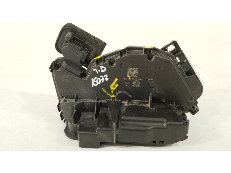 Recambio de cerradura puerta trasera derecha para seat ibiza v (kj1, kjg) 1.0 tsi referencia OEM IAM 5TA839016E  