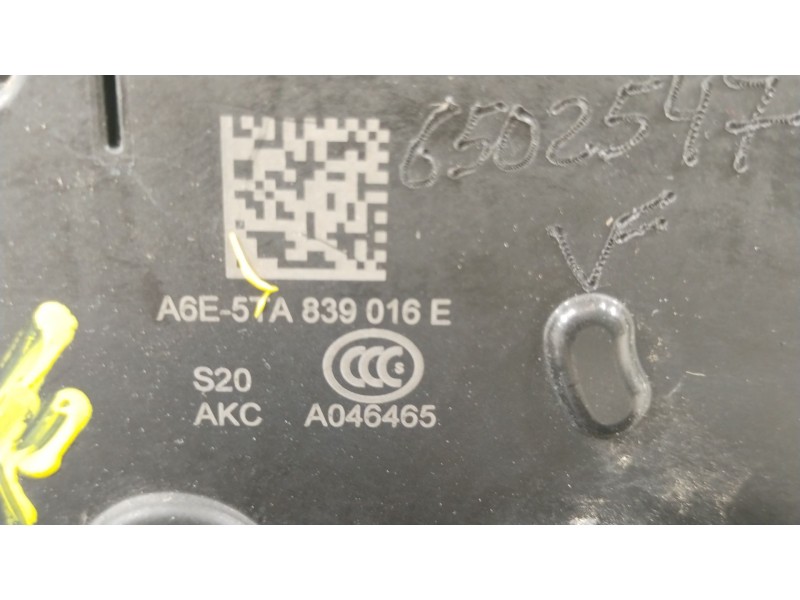 Recambio de cerradura puerta trasera derecha para seat ibiza v (kj1, kjg) 1.0 tsi referencia OEM IAM 5TA839016E  