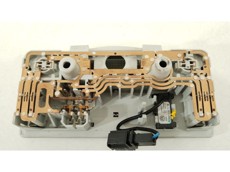 Recambio de luz interior para seat ibiza v (kj1, kjg) 1.0 tsi referencia OEM IAM 3B0947105C  