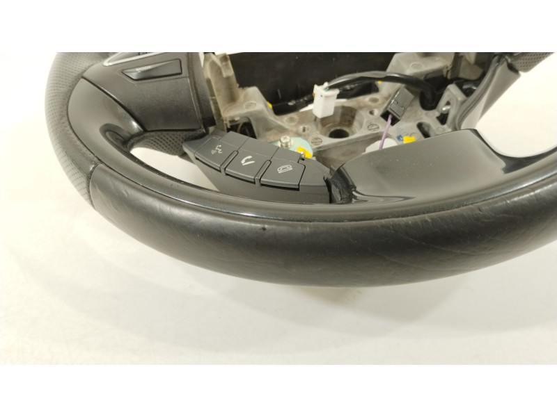 Recambio de volante para citroën c4 aircross 1.6 hdi 115 referencia OEM IAM 1607821380  