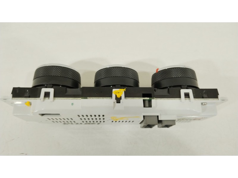 Recambio de mando climatizador para citroën c4 aircross 1.6 hdi 115 referencia OEM IAM 7820A806  1612376780