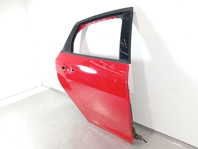 Recambio de puerta trasera derecha para ford focus lim. business referencia OEM IAM   