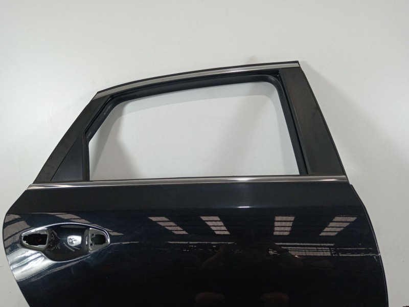 Recambio de puerta trasera derecha para kia ceed (cd) 1.6 crdi 115 eco-dynamics+ referencia OEM IAM   