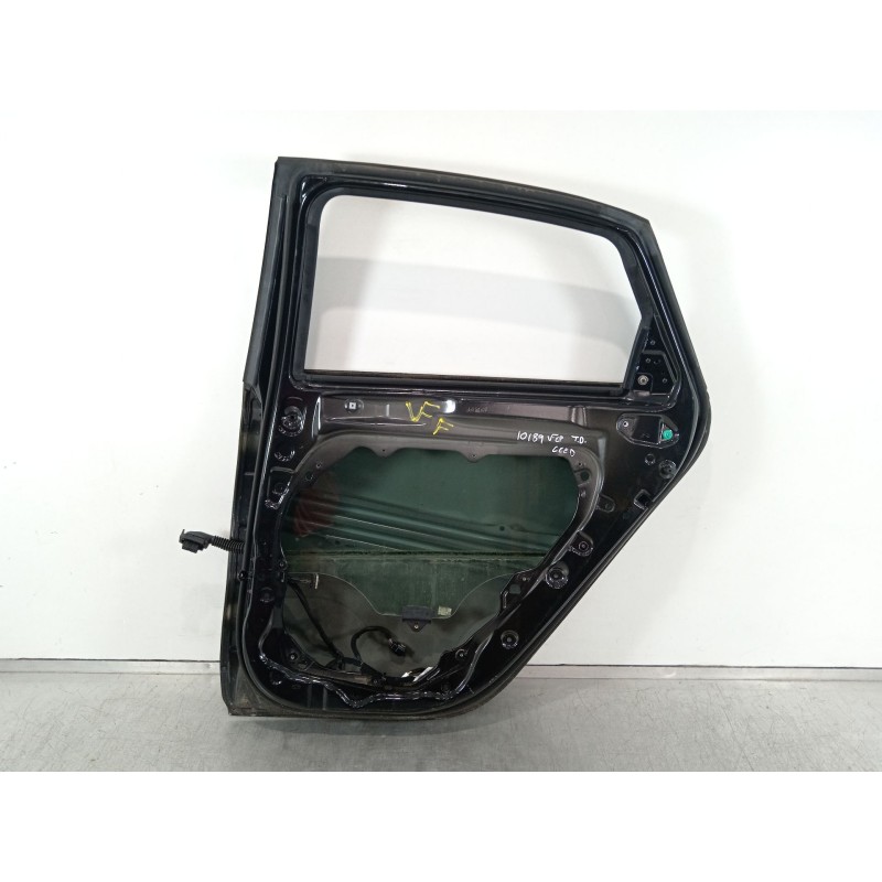 Recambio de puerta trasera derecha para kia ceed (cd) 1.6 crdi 115 eco-dynamics+ referencia OEM IAM   