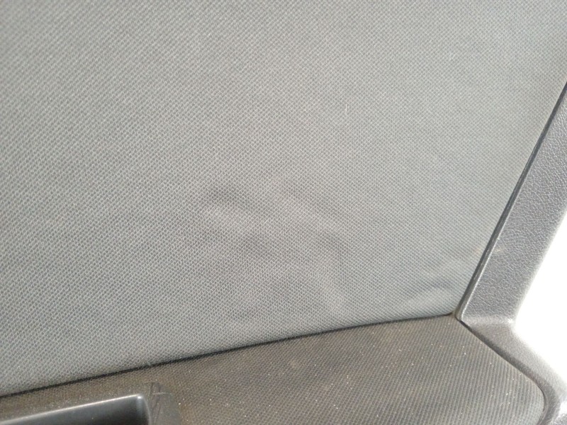 Recambio de puerta trasera derecha para renault megane iii berlina 5 p dynamique referencia OEM IAM   