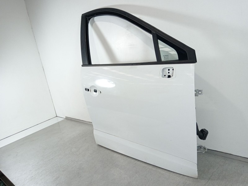 Recambio de puerta delantera derecha para renault scenic iii expression referencia OEM IAM   