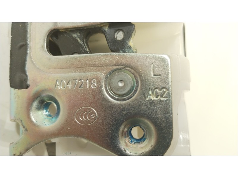 Recambio de cerradura puerta delantera izquierda para citroën c4 aircross 1.6 hdi 115 referencia OEM IAM 1610367380  