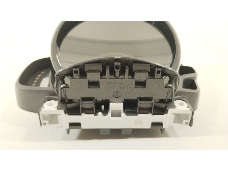 Recambio de cuadro instrumentos para toyota aygo x-cite referencia OEM IAM 69644700U  838000H570