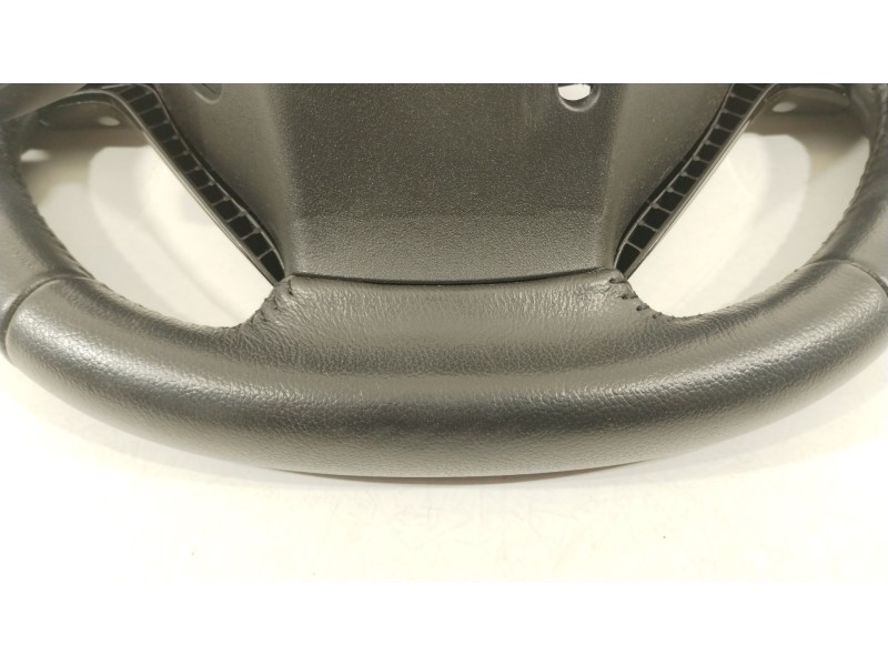 Recambio de volante para toyota aygo x-cite referencia OEM IAM 451000H60  451000H060B1