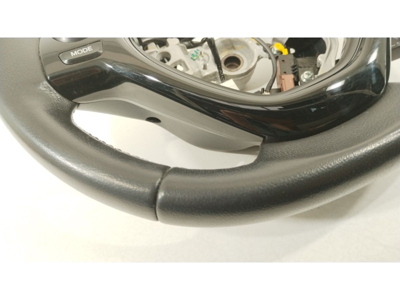 Recambio de volante para toyota aygo x-cite referencia OEM IAM 451000H60  451000H060B1