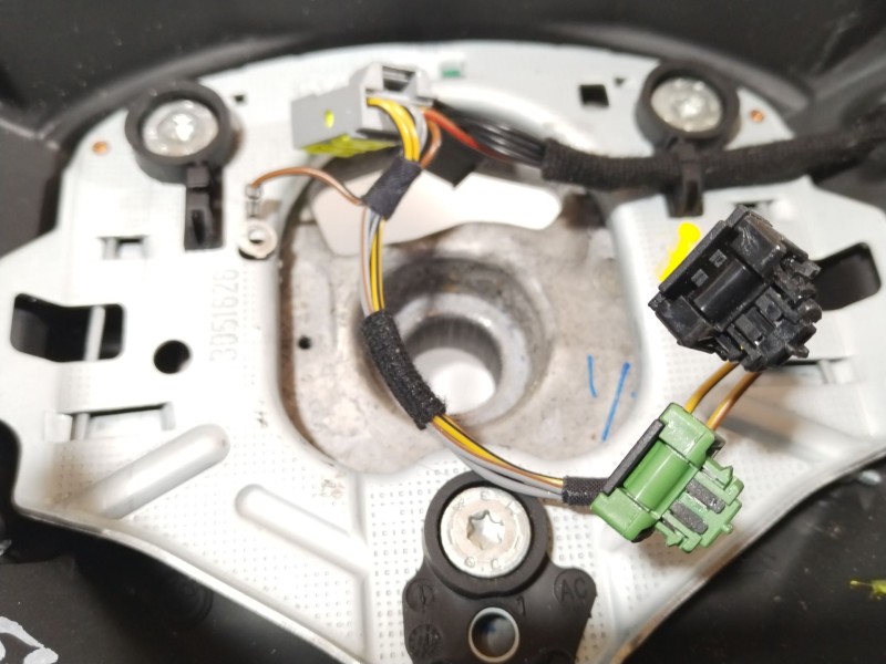 Recambio de volante para bmw 3 (e90) 320 d referencia OEM IAM 6795574  