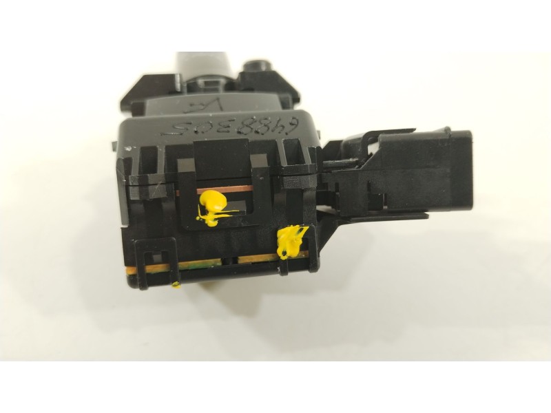 Recambio de mando limpia para toyota aygo x-cite referencia OEM IAM 846520H020  