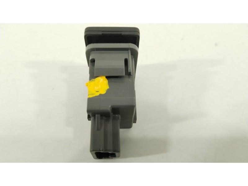 Recambio de interruptor para toyota aygo x-cite referencia OEM IAM 847700H010  