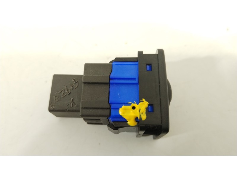 Recambio de interruptor para toyota aygo x-cite referencia OEM IAM 841520D090  