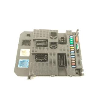 CAJA RELES / FUSIBLES 9659285380 BSI2004P0600