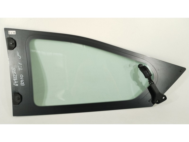 Recambio de luna trasera izquierda para toyota aygo x-cite referencia OEM IAM 681400H051  43R00048