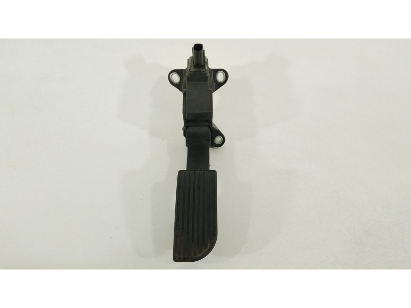 Recambio de potenciometro pedal para toyota aygo x-cite referencia OEM IAM 781100H040  