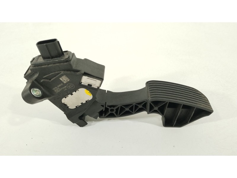 Recambio de potenciometro pedal para toyota aygo x-cite referencia OEM IAM 781100H040  