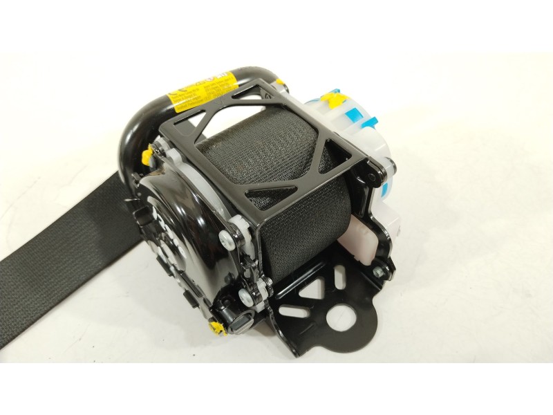 Recambio de cinturon seguridad delantero derecho para toyota aygo x-cite referencia OEM IAM 732100H040C0 307927410AV KR1KLAC134