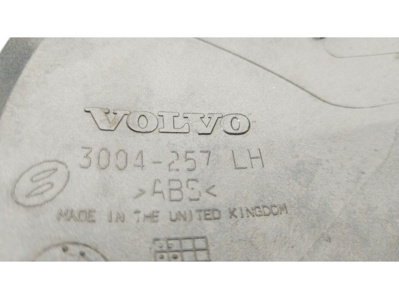 Recambio de carcasa retrovisor izquierdo para volvo s60 berlina 2.4 d referencia OEM IAM 9187600  3004257