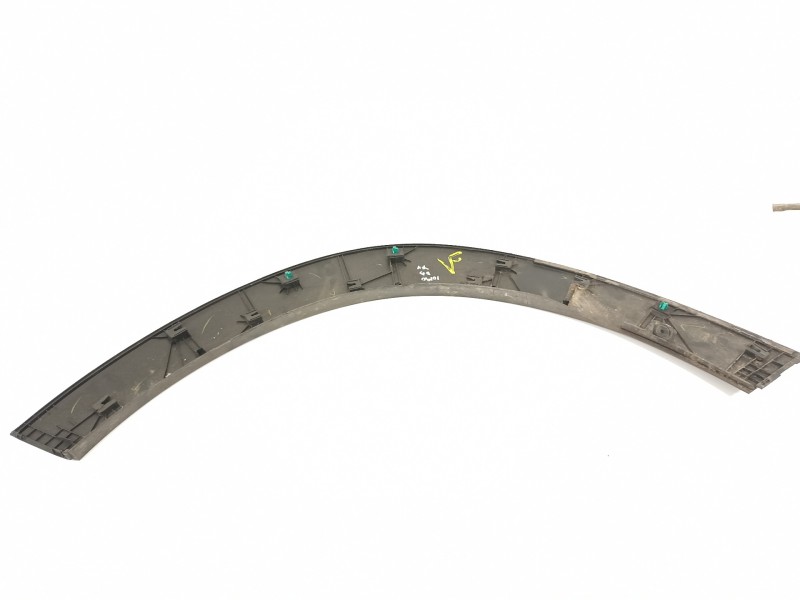 Recambio de aletin delantero derecho para hyundai tucson essence 2wd referencia OEM IAM 87714D7000  