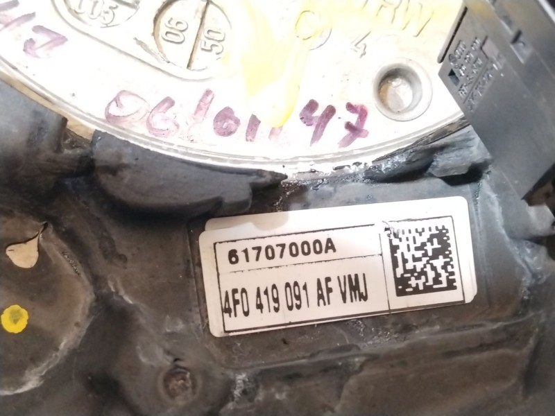 Recambio de volante para audi s6 berlina 4f2 referencia OEM IAM 4F0419091AF  4F0124A