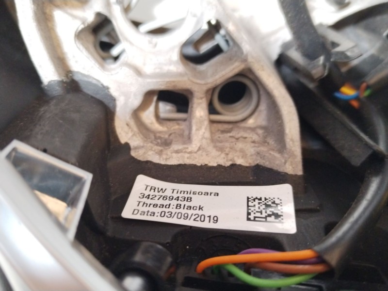 Recambio de volante para renault clio v intens referencia OEM IAM 484002607R  