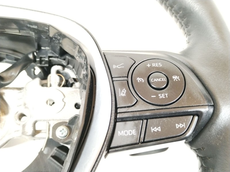 Recambio de volante para toyota corolla e21 corolla (e21/eh1) basico referencia OEM IAM 451000Z231  