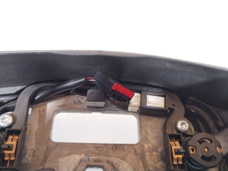 Recambio de volante para ford focus lim. (cb4) titanium referencia OEM IAM 4TC10382393  