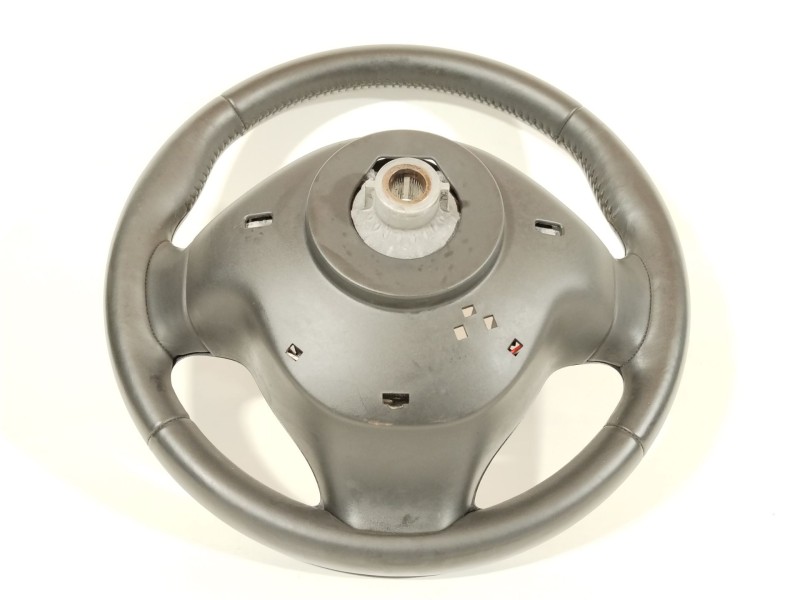 Recambio de volante para renault clio iv limited referencia OEM IAM 484004610R  