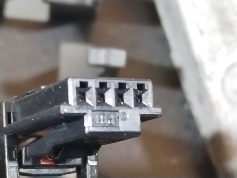 Recambio de volante para renault clio iv limited referencia OEM IAM 484004610R  