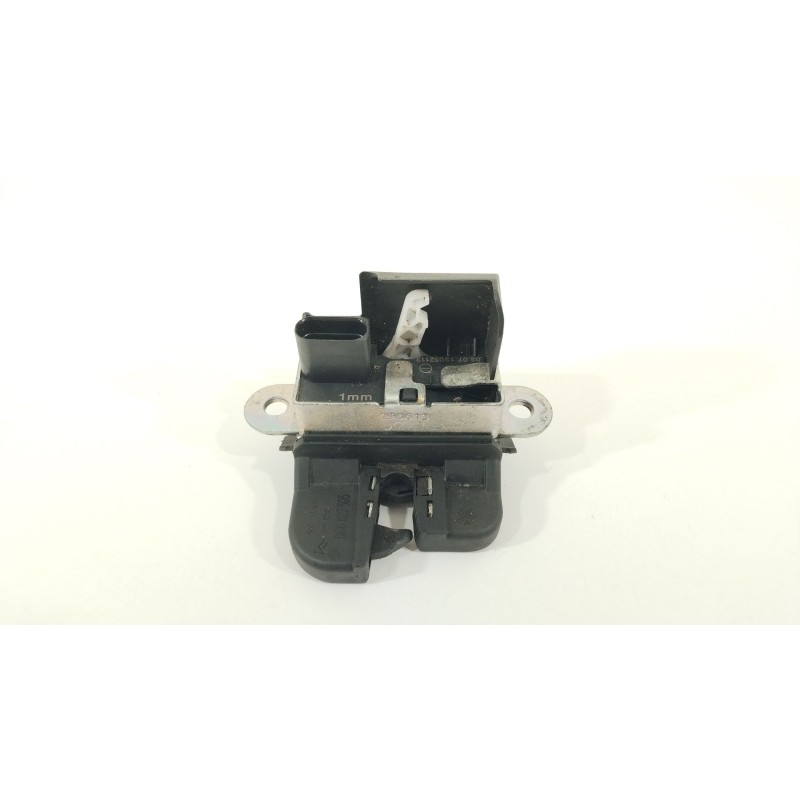 Recambio de cerradura maletero / porton para volkswagen golf vii (5g1, bq1, be1, be2) 1.6 tdi referencia OEM IAM 5G6827505  