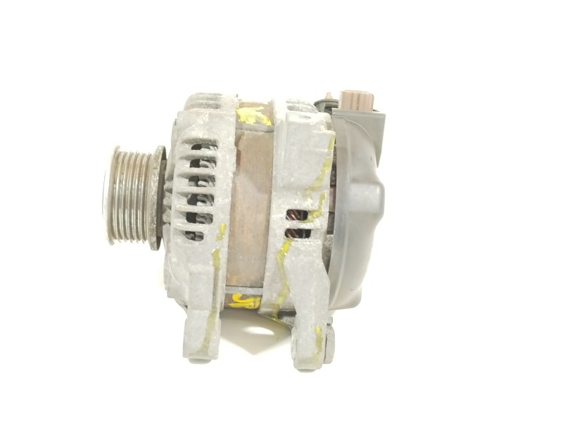 Recambio de alternador para toyota yaris active referencia OEM IAM 270600N040  