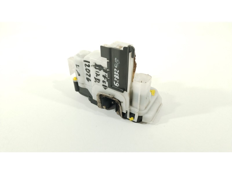 Recambio de cerradura puerta delantera derecha para ford ka (ccu) grand prix iii referencia OEM IAM 51912423  