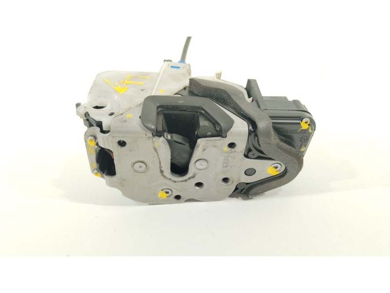 Recambio de cerradura puerta delantera derecha para opel astra j lim. cosmo referencia OEM IAM 3023880  13579523