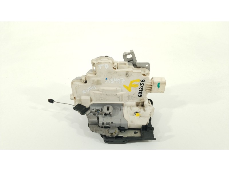 Recambio de cerradura puerta trasera derecha para seat altea (5p1) 1.9 tdi referencia OEM IAM 5P0839012  1P0839016A