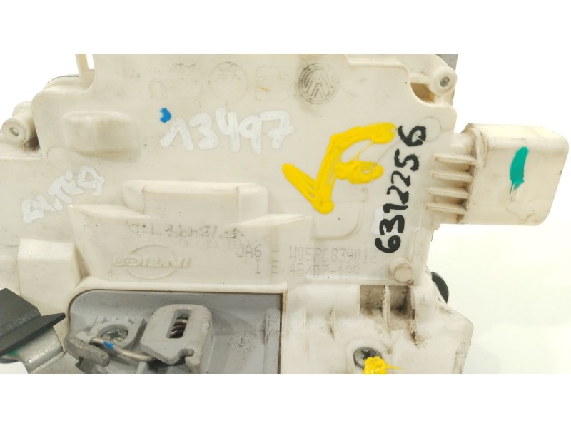 Recambio de cerradura puerta trasera derecha para seat altea (5p1) 1.9 tdi referencia OEM IAM 5P0839012  1P0839016A