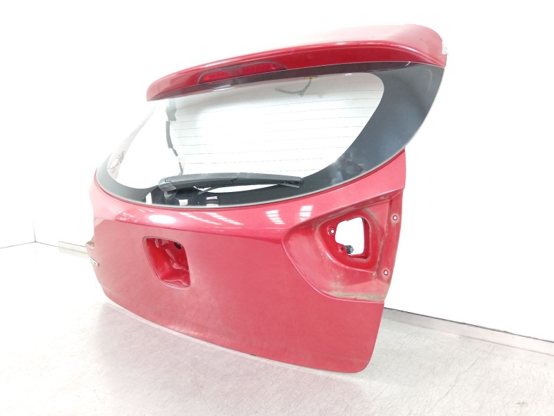 Recambio de porton trasero para kia rio basic referencia OEM IAM   