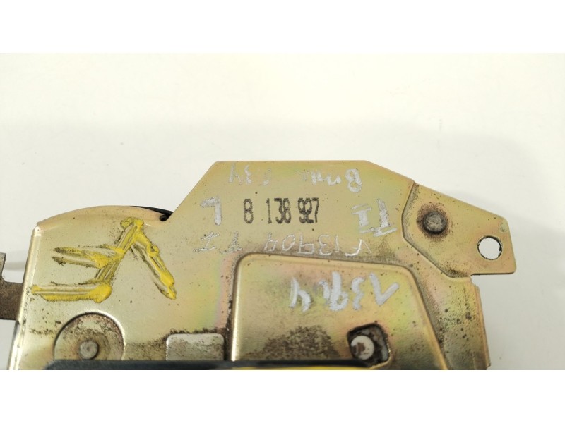 Recambio de cerradura puerta trasera izquierda para bmw 5 (e34) 520 i 24v referencia OEM IAM 8138927 8353011 51228138927