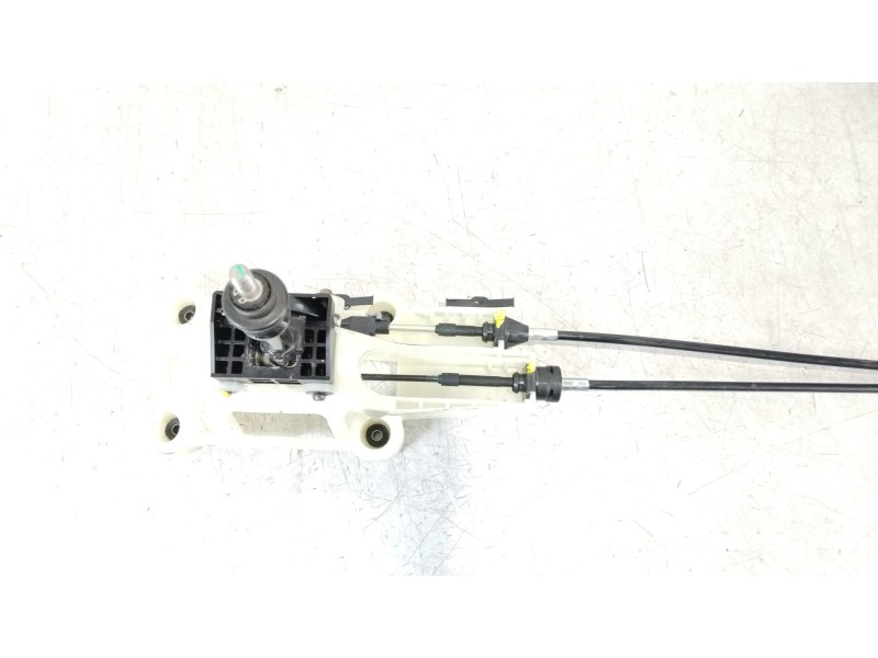 Recambio de palanca cambio para citroën c4 aircross 1.6 hdi 115 referencia OEM IAM 1607675880  1607676180