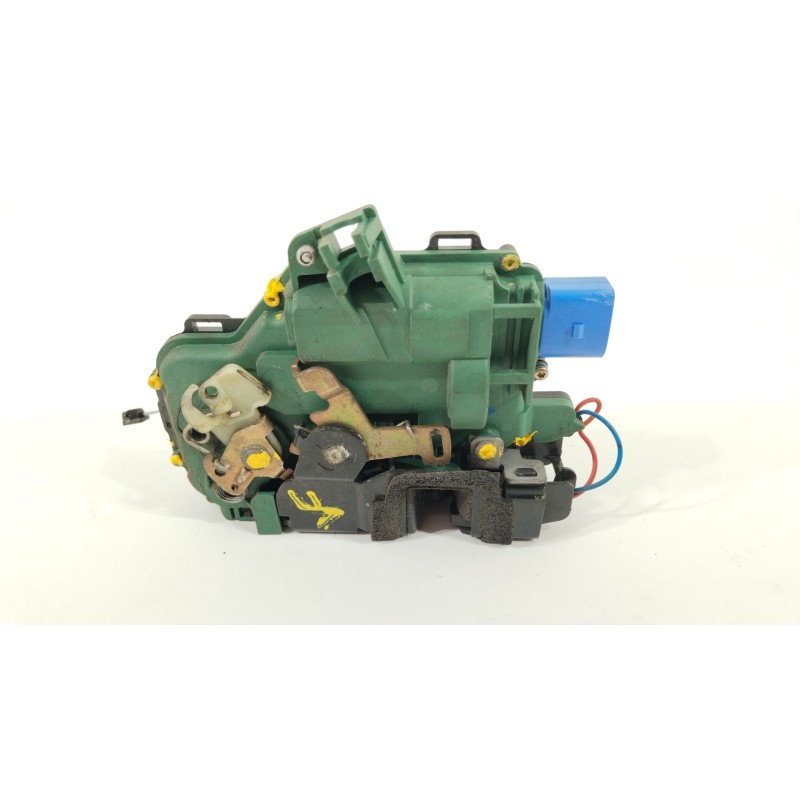 Recambio de cerradura puerta delantera izquierda para volkswagen polo iv (9n_, 9a_) 1.4 16v referencia OEM IAM 3B1837015AM  