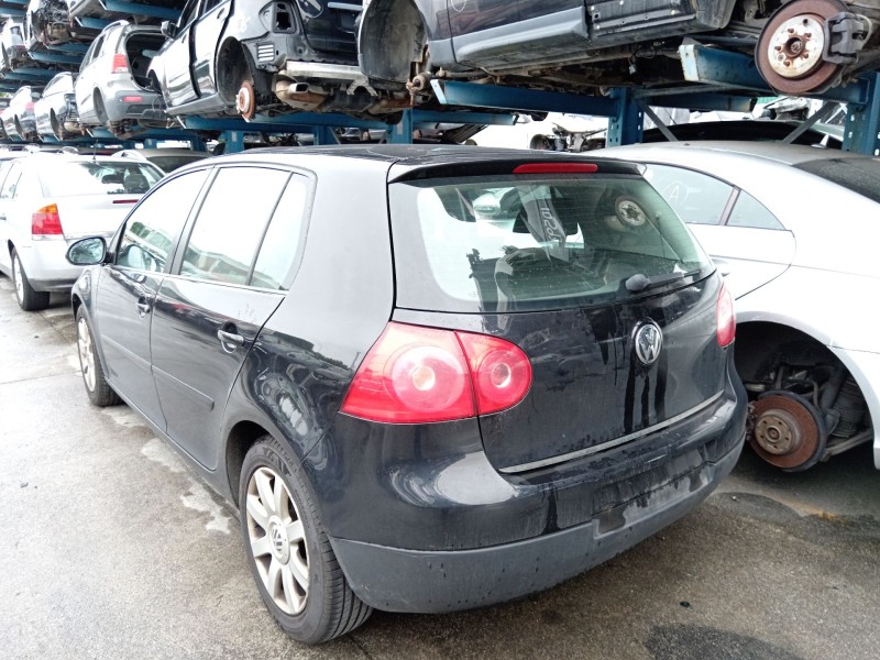 volkswagen golf v (1k1) del año 2004