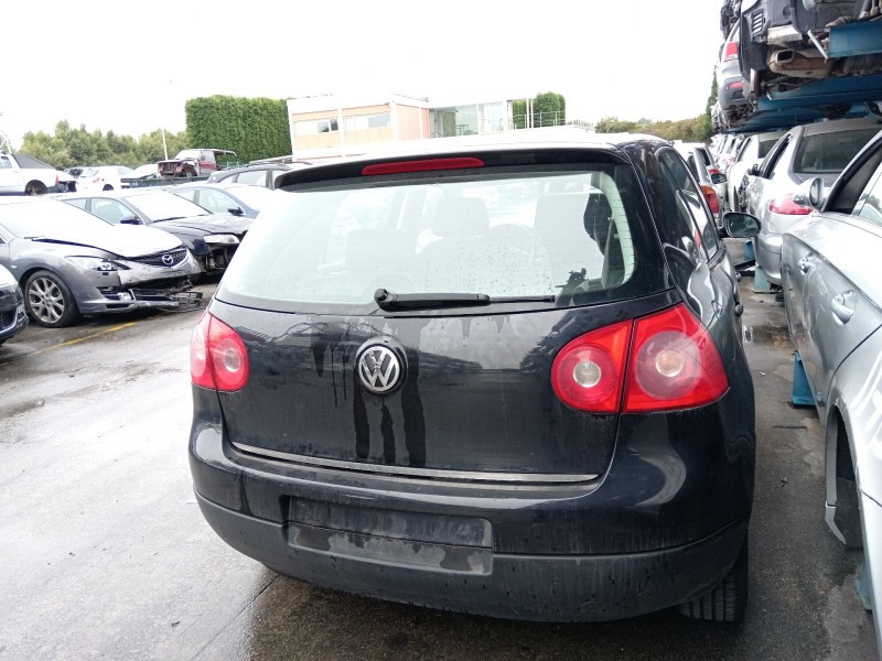 volkswagen golf v (1k1) del año 2004