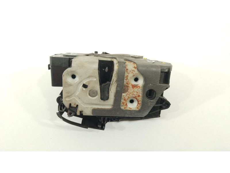Recambio de cerradura puerta trasera derecha para ford c-max edition referencia OEM IAM AM5AR26412CC  2095156