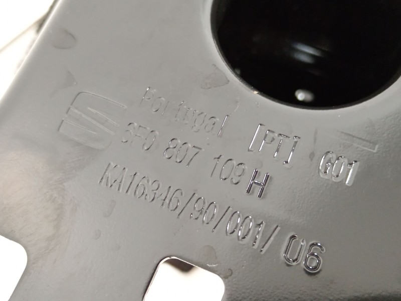 Recambio de refuerzo paragolpes delantero para seat ibiza v (kj1, kjg) 1.0 tsi referencia OEM IAM 6F0807109H  