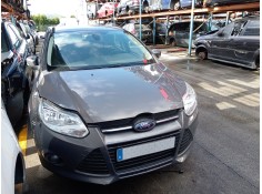 ford focus iii sedán del año 2013 2
